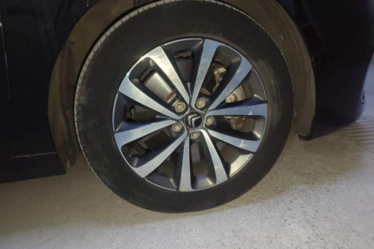 Used Citroen C6 2020 400THP Luxury Version Right Front Wheel Hub