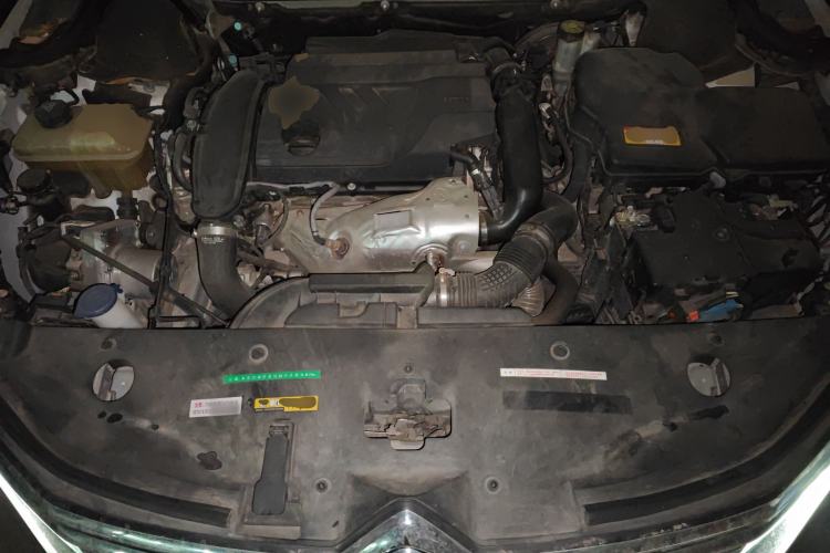 Used Citroen C6 2020 400THP Luxury Version Engine Bay