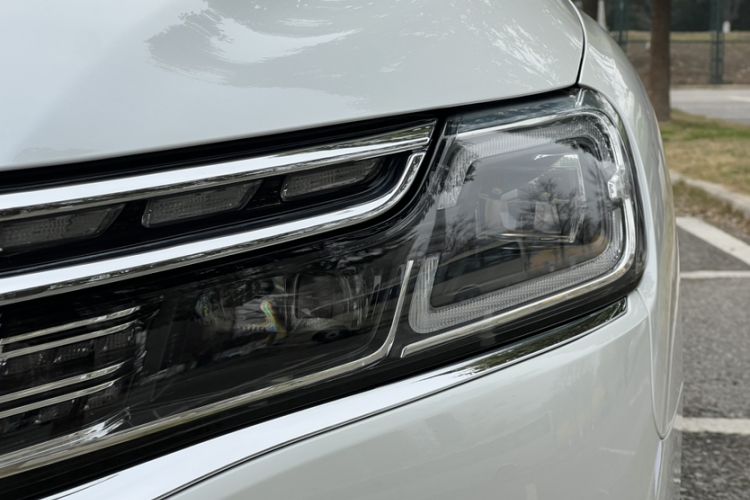 Used Citroen C6 2020 400THP Luxury Version Exterior 9