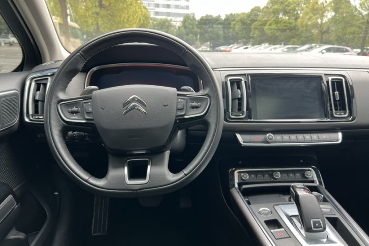 Used Citroen C6 2020 400THP Luxury Version Interior 7