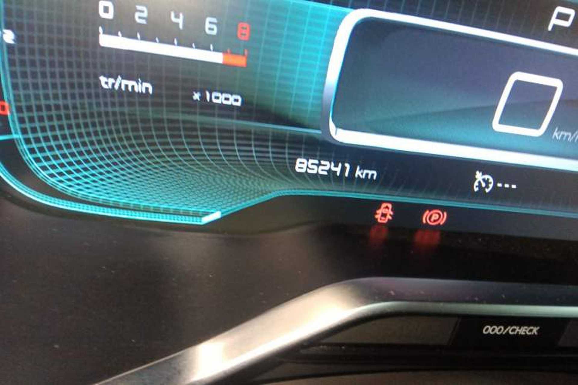 Used Citroen C6 2020 400THP ORIGINS Centennial Deluxe Edition Odometer Close Up