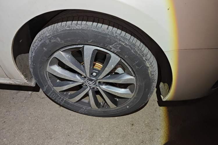 Used Citroen C6 2020 400THP Luxury Version Right Front Wheel Hub
