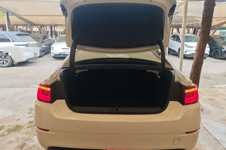 Used Citroen C6 2020 400THP Luxury Version Trunk