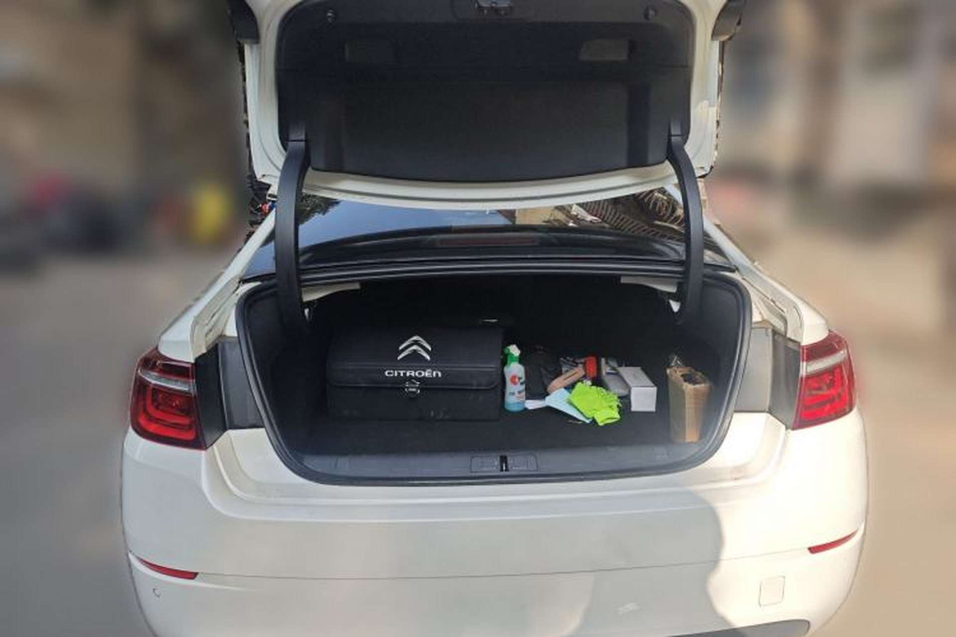 Used Citroen C6 2020 400THP Prestige Version Trunk