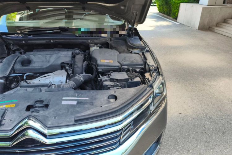 Used Citroen C6 2020 400THP Prestige Version Engine Bay Left