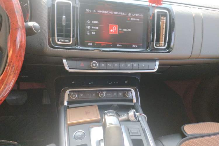 Used Citroen C6 2021 400THP Comfort Edition Audio And AC Panel