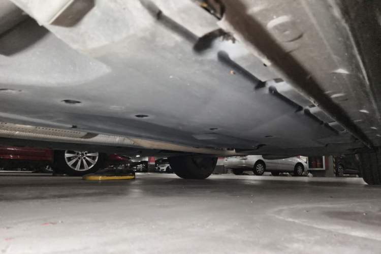 Used Citroen C6 2021 400THP Comfort Edition Chassis Front Left