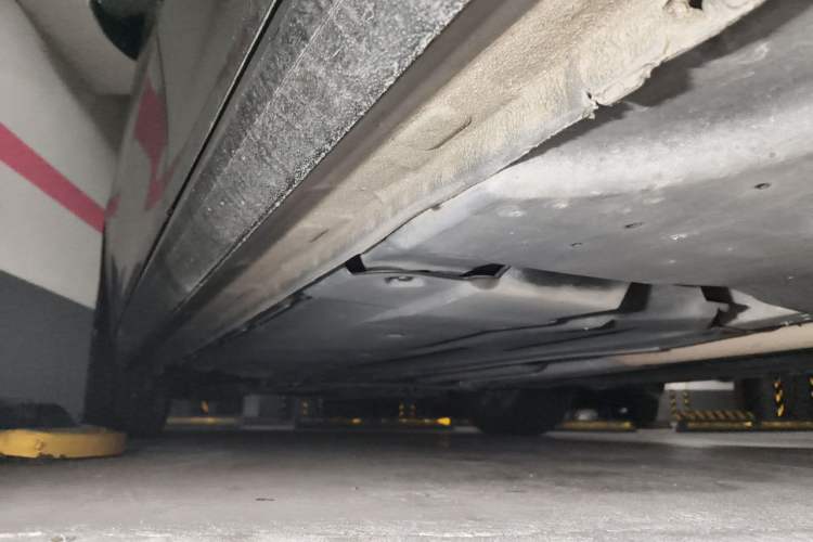 Used Citroen C6 2021 400THP Comfort Edition Chassis Rear Left
