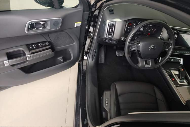 Used Citroen C6 2021 400THP Comfort Edition Driver Seat