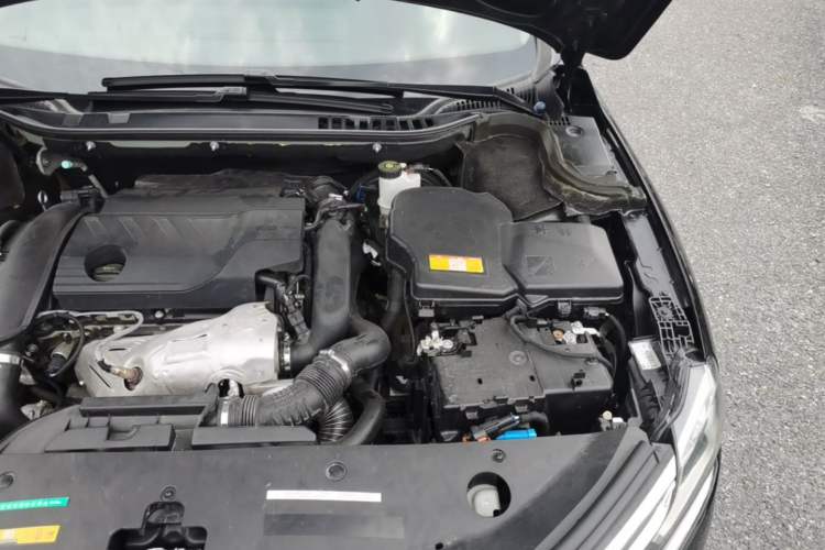 Used Citroen C6 2021 400THP Comfort Edition Engine Bay Left