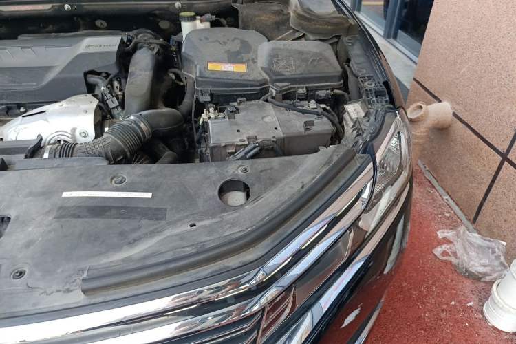 Used Citroen C6 2021 400THP Comfort Edition Engine Bay Left