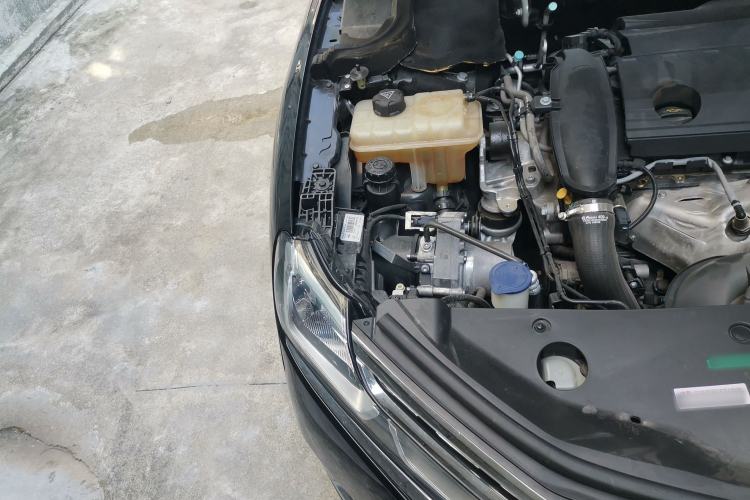 Used Citroen C6 2021 400THP Comfort Edition Engine Bay Right