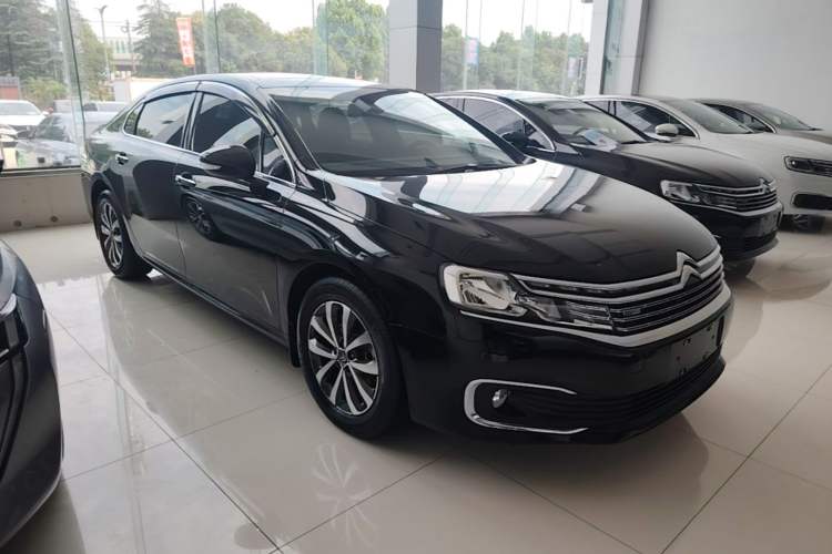 Used Citroen C6 2021 400THP Comfort Edition Front Right 45 Deg
