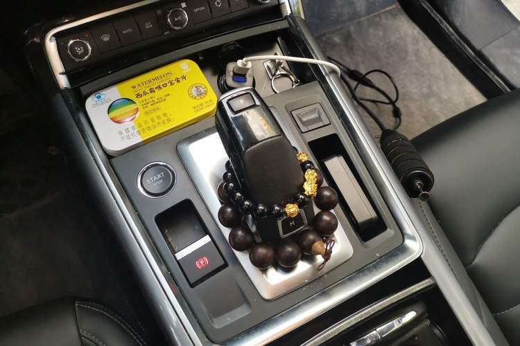 Used Citroen C6 2021 400THP Comfort Edition Gear Lever