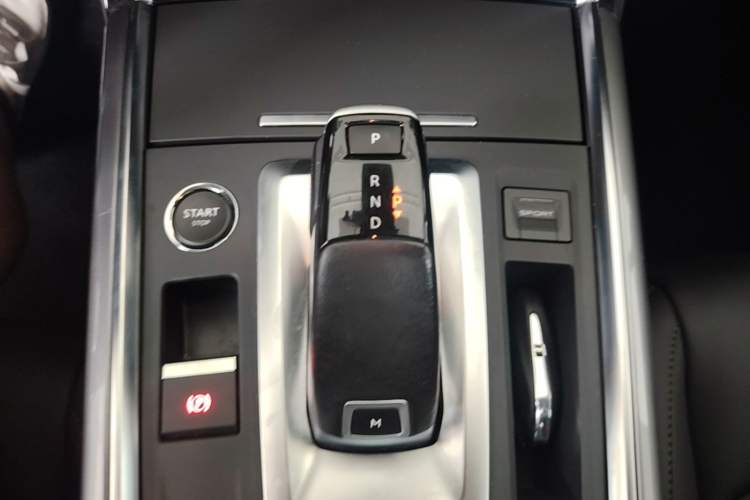 Used Citroen C6 2021 400THP Comfort Edition Gear Lever