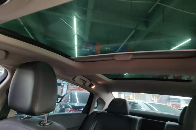 Used Citroen C6 2021 400THP Comfort Edition Headliner