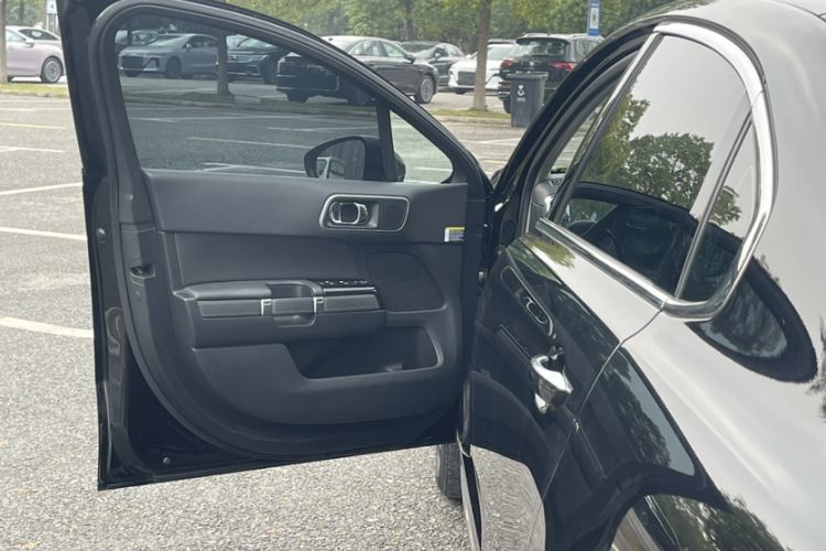 Used Citroen C6 2021 400THP Comfort Edition Interior 2