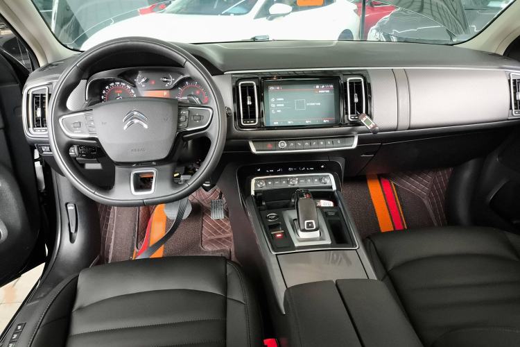 Used Citroen C6 2021 400THP Comfort Edition Interior 2