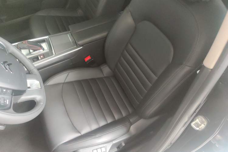 Used Citroen C6 2021 400THP Comfort Edition Interior 3