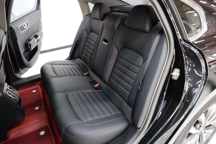 Used Citroen C6 2021 400THP Comfort Edition Interior 4