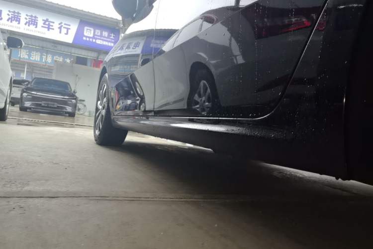 Used Citroen C6 2021 400THP Comfort Edition Left Side Sill
