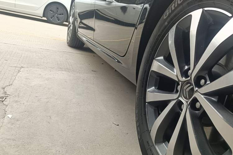 Used Citroen C6 2021 400THP Comfort Edition Left Side Sill