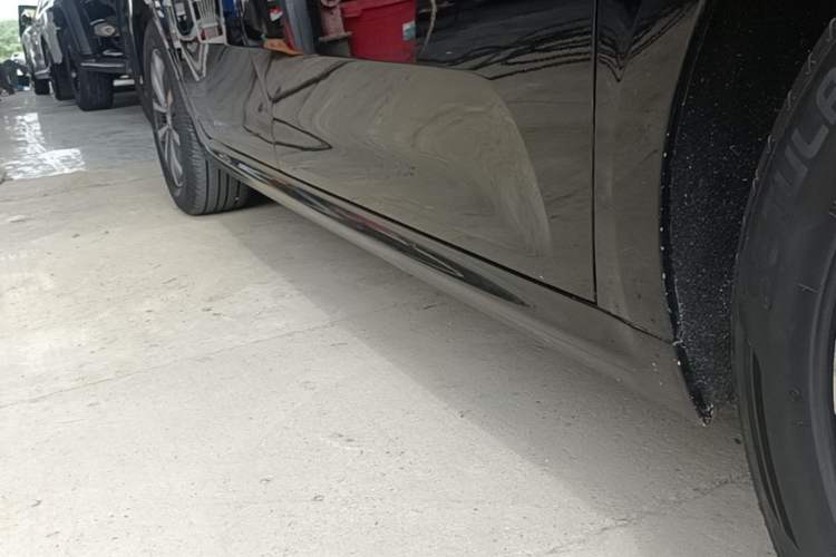 Used Citroen C6 2021 400THP Comfort Edition Right Side Sill