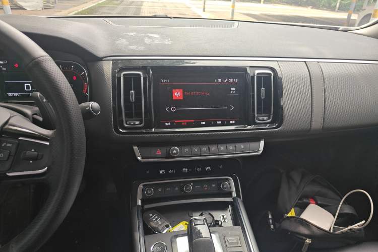 Used Citroen C6 2021 400THP Comfort Edition Audio And AC Panel