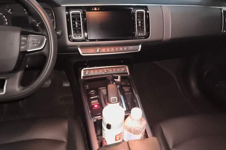 Used Citroen C6 2021 400THP Comfort Edition Audio And AC Panel