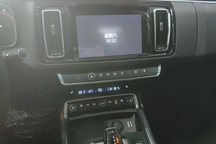 Used Citroen C6 2021 400THP Comfort Edition Audio And AC Panel
