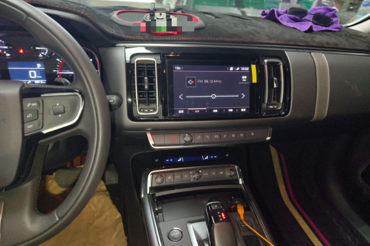Used Citroen C6 2021 400THP Comfort Edition Audio And AC Panel