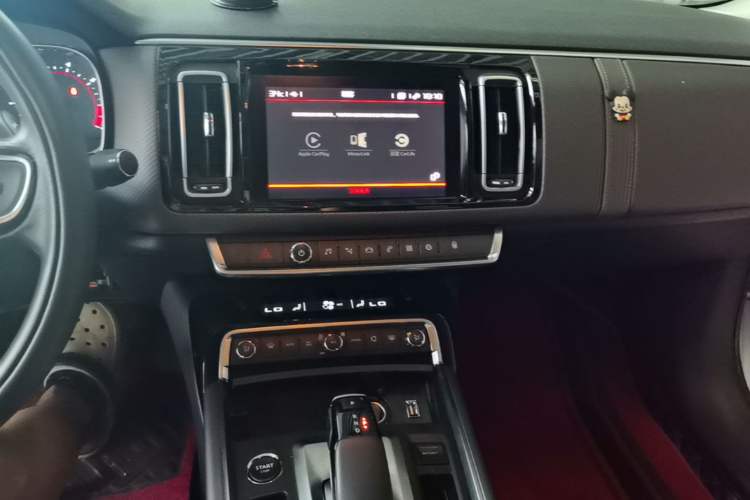 Used Citroen C6 2021 400THP Comfort Edition Audio And AC Panel