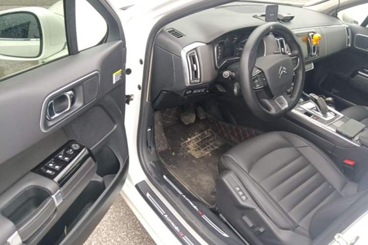 Used Citroen C6 2021 400THP Comfort Edition Driver Seat