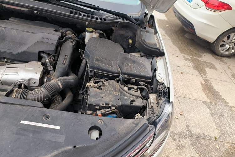 Used Citroen C6 2021 400THP Comfort Edition Engine Bay Left