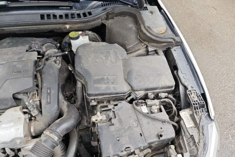 Used Citroen C6 2021 400THP Comfort Edition Engine Bay Left