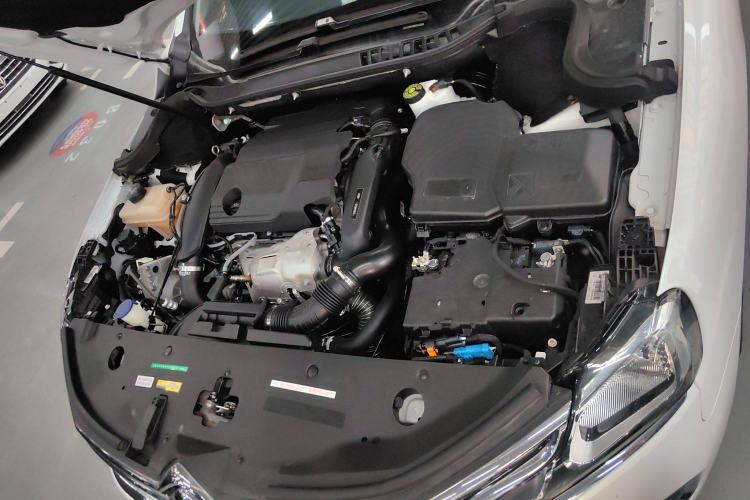 Used Citroen C6 2021 400THP Comfort Edition Engine Bay