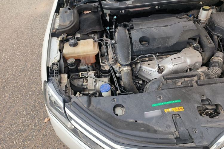Used Citroen C6 2021 400THP Comfort Edition Engine Bay Right