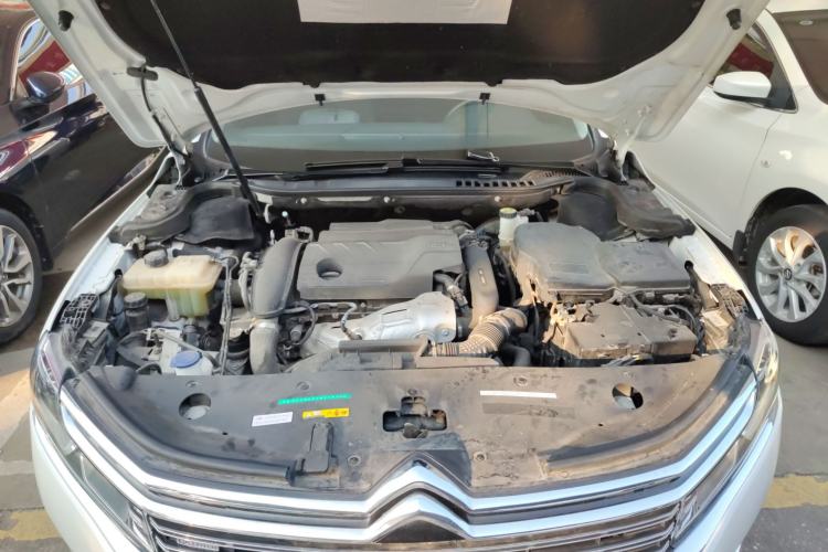 Used Citroen C6 2021 400THP Comfort Edition Engine Bay