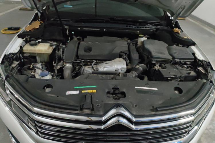 Used Citroen C6 2021 400THP Comfort Edition Engine Bay