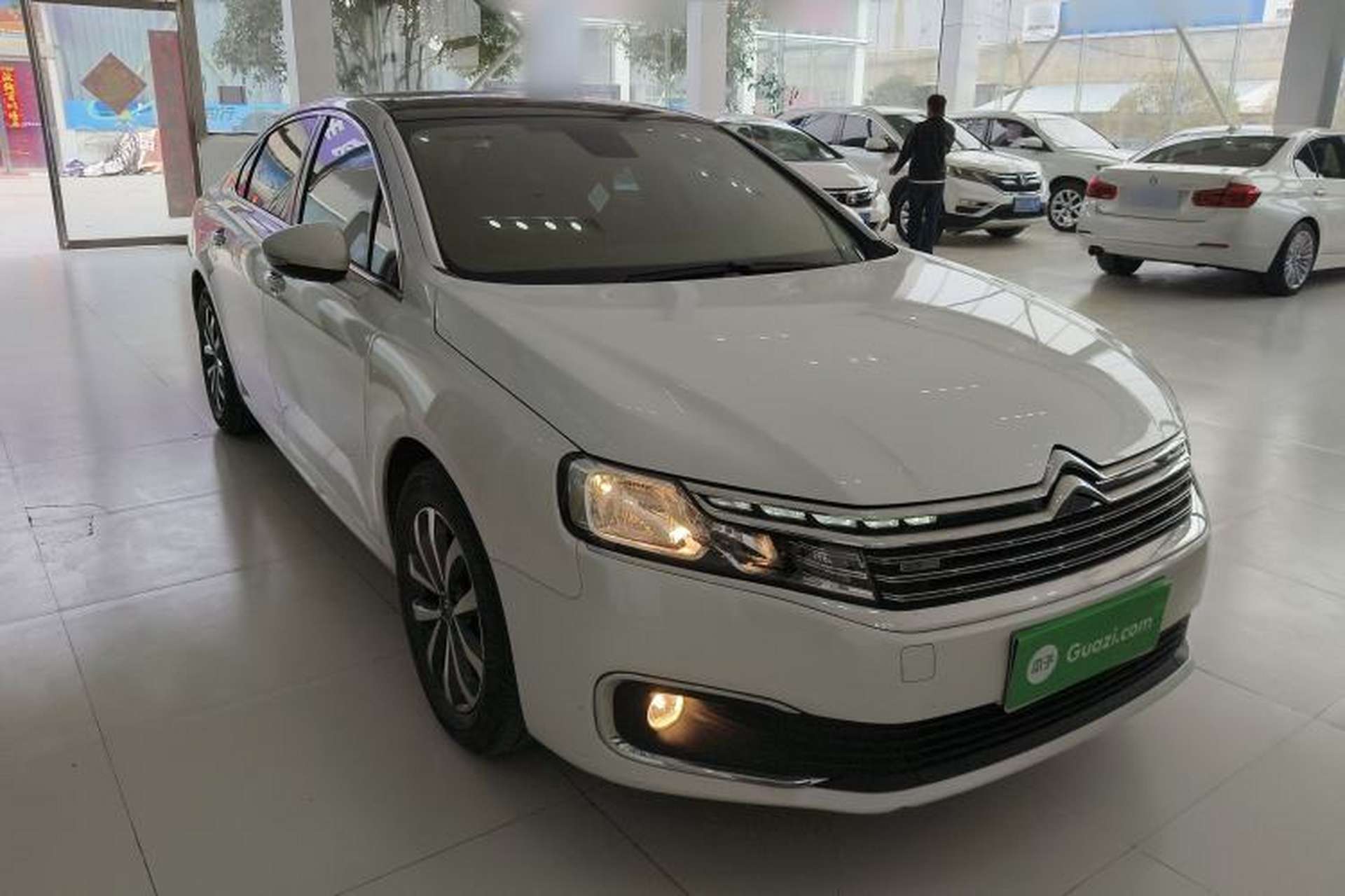 Used Citroen C6 2021 400THP Comfort Edition Front Right 45 Deg