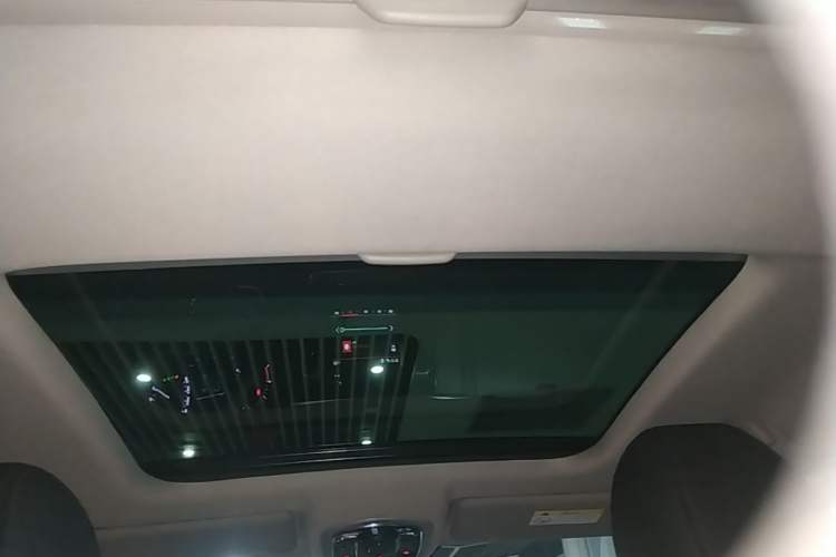 Used Citroen C6 2021 400THP Comfort Edition Headliner