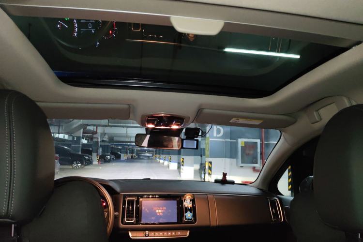Used Citroen C6 2021 400THP Comfort Edition Headliner