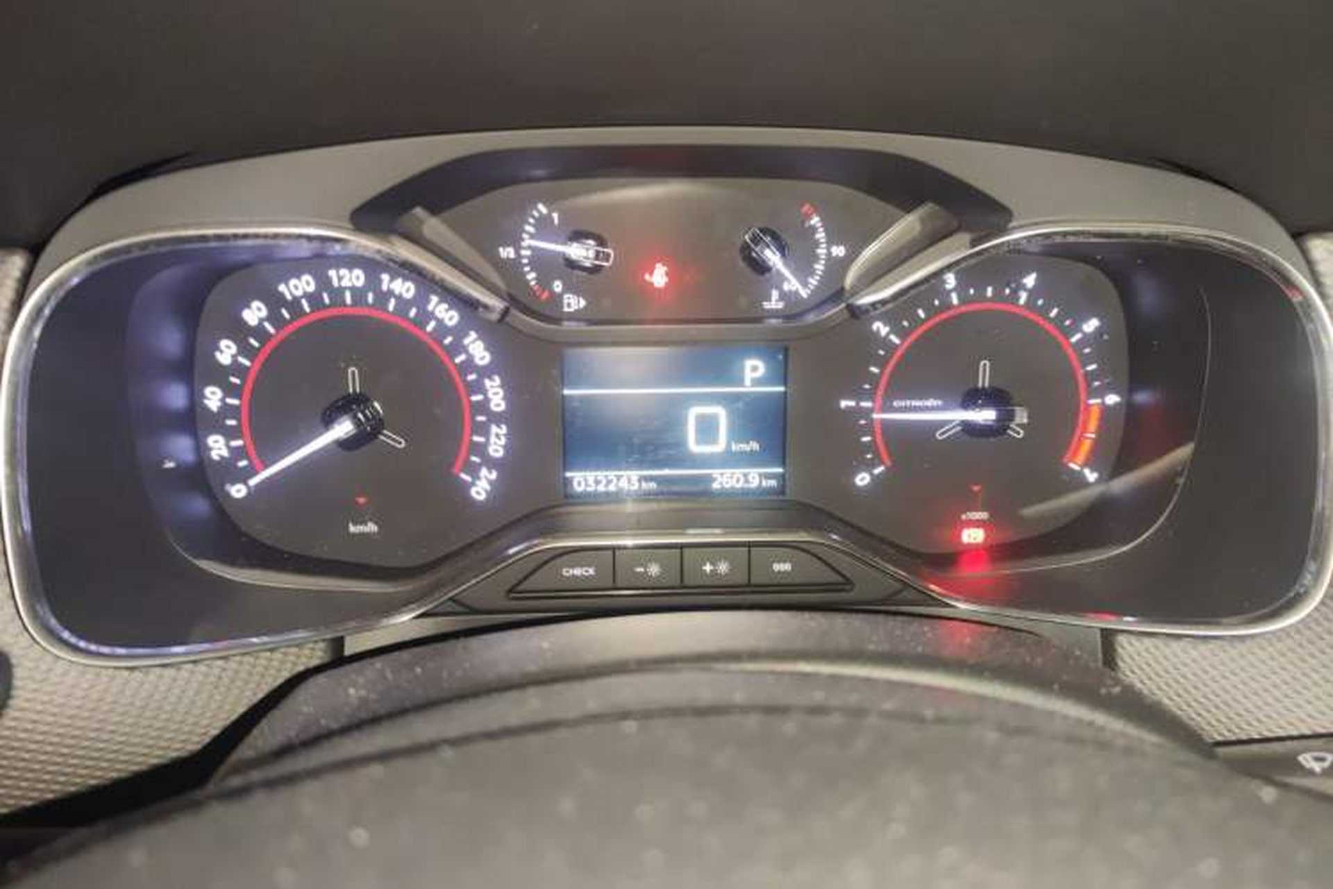 Used Citroen C6 2021 400THP Comfort Edition Instrument Cluster