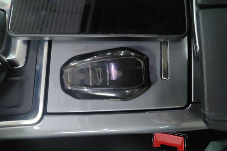 Used Citroen C6 2021 400THP Comfort Edition Interior 1