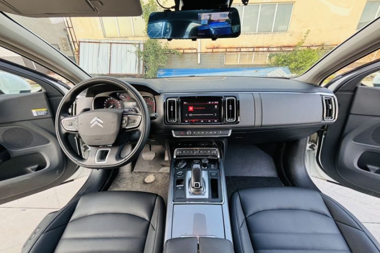 Used Citroen C6 2021 400THP Comfort Edition Interior 1