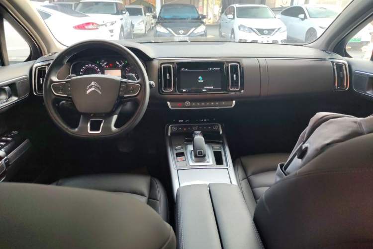 Used Citroen C6 2021 400THP Comfort Edition Interior 2