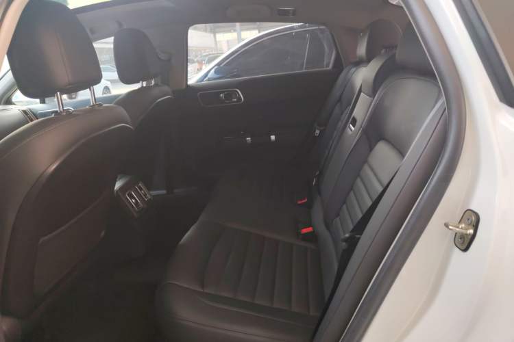 Used Citroen C6 2021 400THP Comfort Edition Interior 4