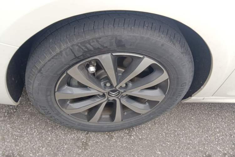 Used Citroen C6 2021 400THP Comfort Edition Left Front Wheel Hub