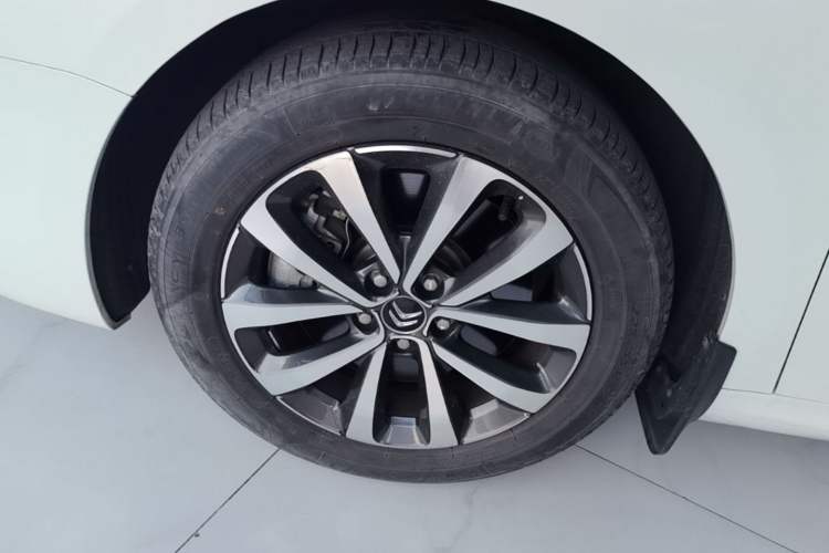 Used Citroen C6 2021 400THP Comfort Edition Left Front Wheel Hub
