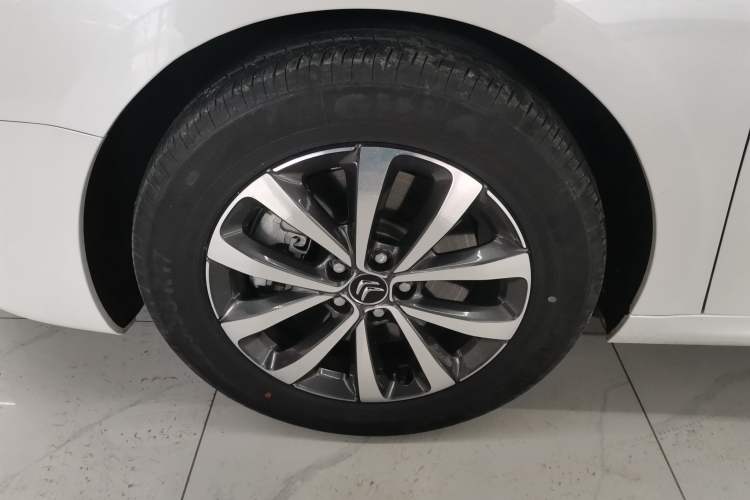 Used Citroen C6 2021 400THP Comfort Edition Left Front Wheel Hub